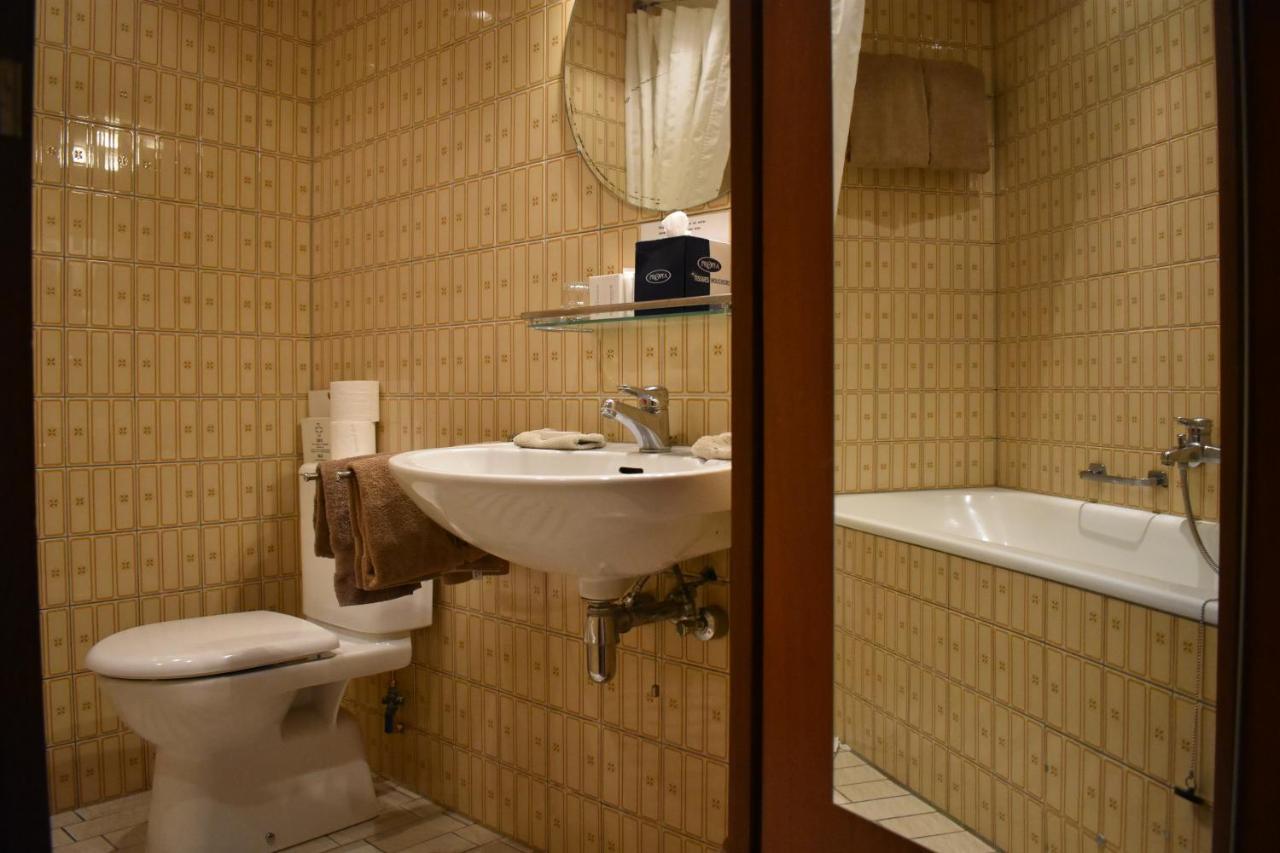 Hotel Atlanta Valkenburg aan de Geul Extérieur photo
