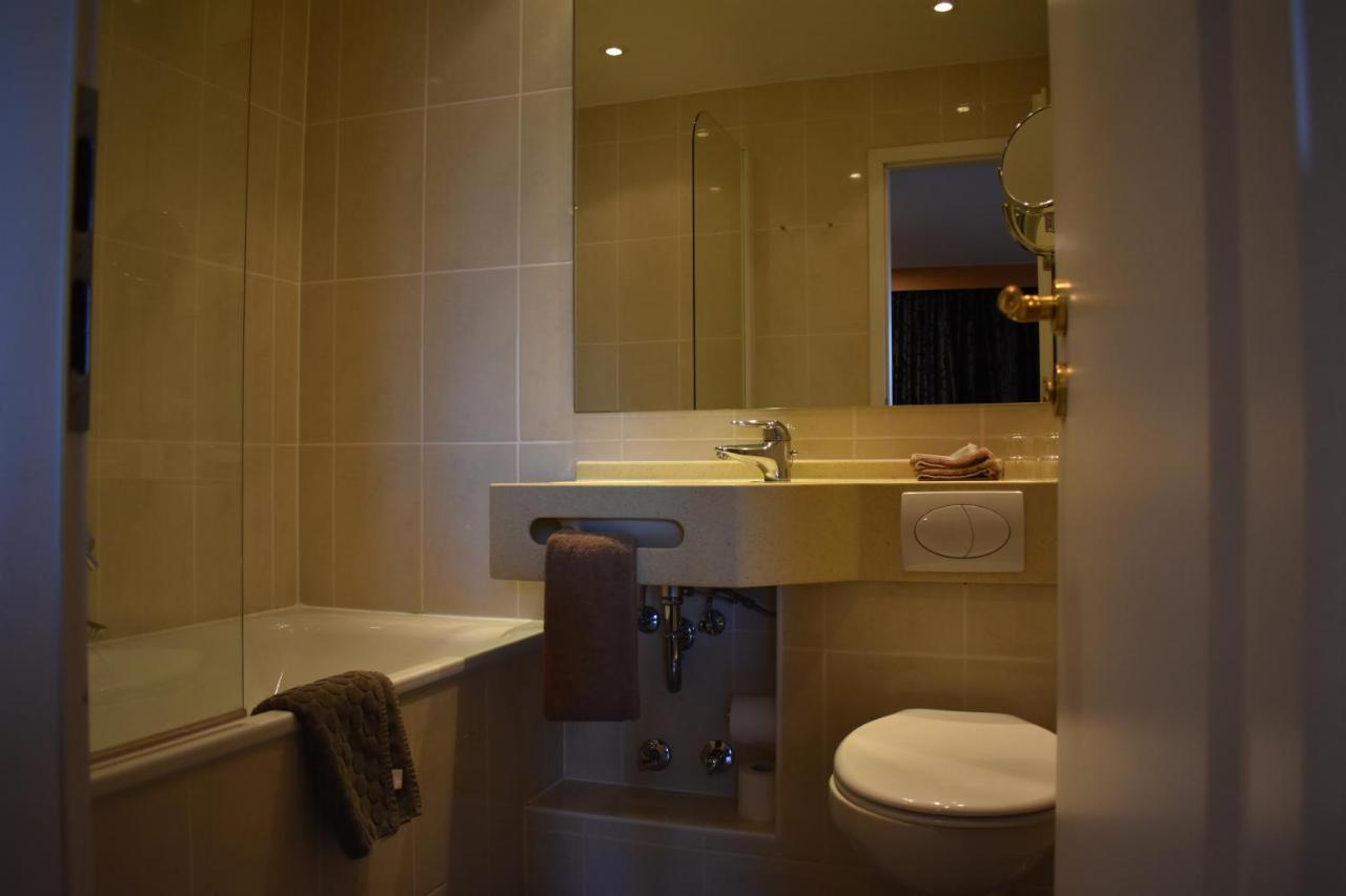 Hotel Atlanta Valkenburg aan de Geul Extérieur photo